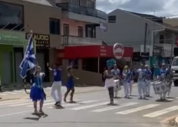População de Itaperuçu não está acostumada com Carnaval de rua