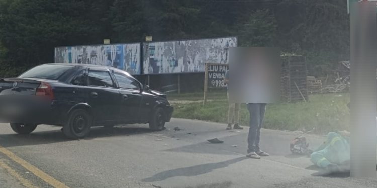 Motociclista fica ferido após acidente na Rodovia dos Minérios