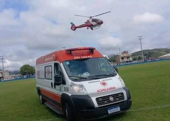 Homem sofre queda de aproximadamente 3 metros é socorrido de helicóptero em Rio Branco do Sul