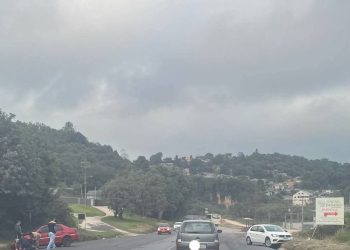 Acidente na Rodovia dos Minérios provoca congestionamentos