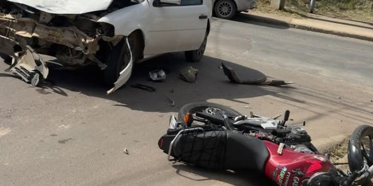 Acidente envolvendo carro e moto em Itaperuçu