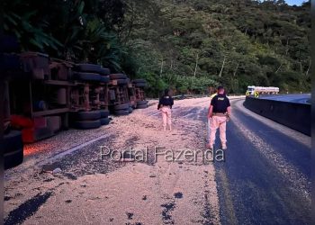 Acidente bloqueia totalmente a BR-277 entre Curitiba e o litoral do Paraná.