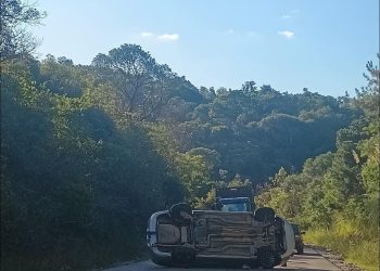 Acidente na estrada do Canelão em Itaperuçu