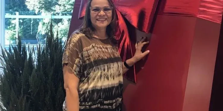 Professora morre em escola no Paraná