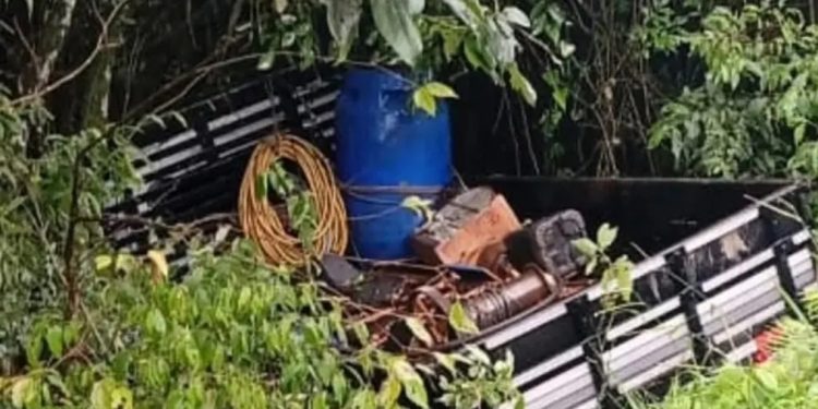 Acidente na estrada da Ribeira