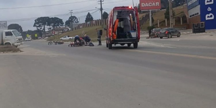 Motociclista fica ferido em colisão com carro em Almirante Tamandaré