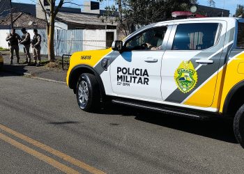 Horror em Colombo: mulher é encontrada morta dentro de geladeira enrolada em lençóis; corpo foi coberto com cal