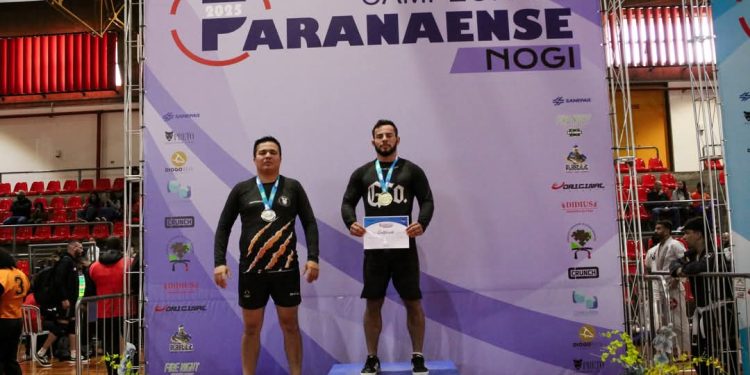 Lucas da Silva Ribeiro Conquista Título de Campeão Paranaense de Jiu-Jitsu Sem Kimono