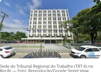 Homem passa língua na orelha de colega no trabalho e é demitido por justa causa