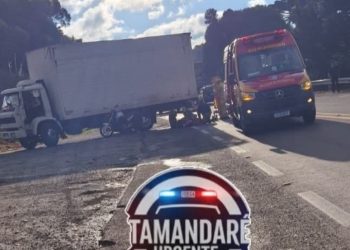 Acidente entre moto e caminhão deixa casal ferido no Contorno Norte