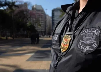 Mãe é presa suspeita de matar filho de 9 meses com veneno de rato