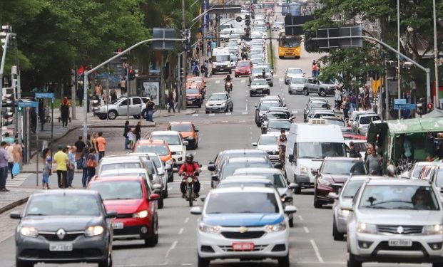 O projeto de lei que fará o Paraná ter o menor Imposto sobre a Propriedade de Veículos Automotores (IPVA) do país foi aprovado na Assembleia Legislativa do Paraná
