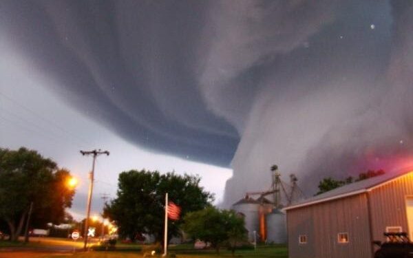 Simepar confirma três tornados na sexta com ventos de até 330 km/h e há outras suspeitas em análise