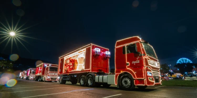 Caravana da Coca-Cola vai passar por Curitiba e região metropolitana nesta terça-feira