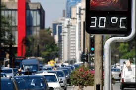 Sexta-feira terá dia ensolarado e com máxima perto dos 30°C em Curitiba