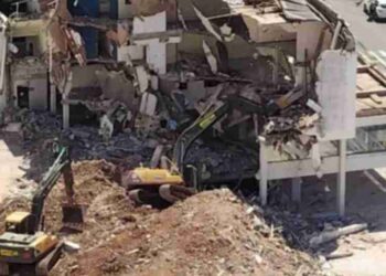 Trabalhador morre soterrado por máquina em obra no Paraná