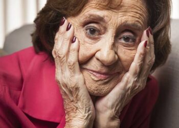 Atriz Laura Cardoso morre aos 98 anos