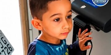 Gabrielzinho procura a família!